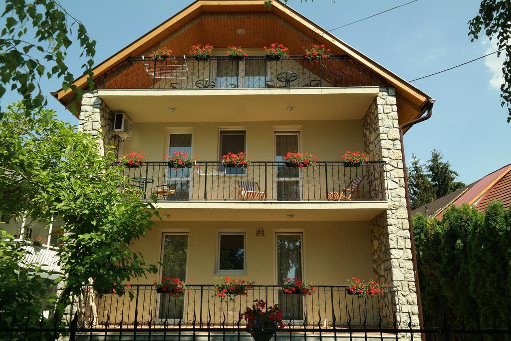 Deluxe Apartments Heviz Luaran gambar