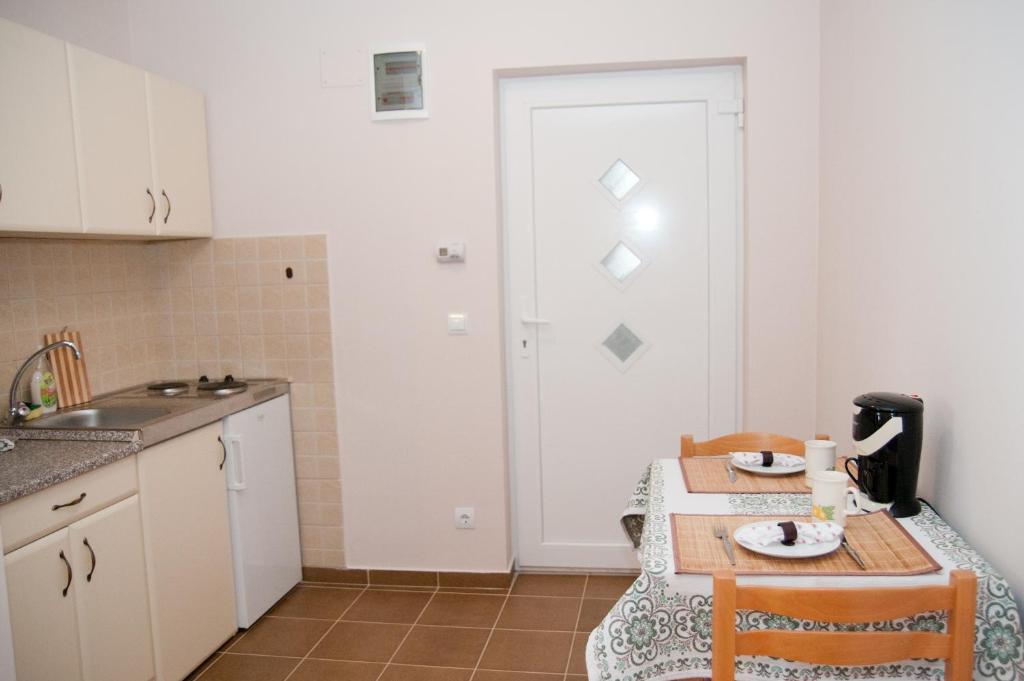 Deluxe Apartments Heviz Bilik gambar