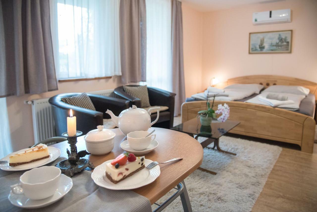 Deluxe Apartments Heviz Luaran gambar